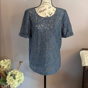 Gap Factory Flower Cut Out Blouse size Medium